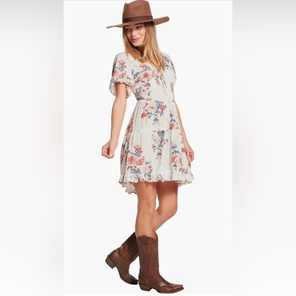 NWOT Wishlist White Floral Open Back‎ Tiered Rayon Dress - Picture 3 of 13